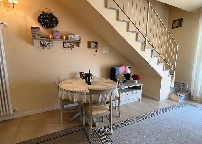 Daire Duplex With Terrace , Pool, 2 Bedrooms Lenno